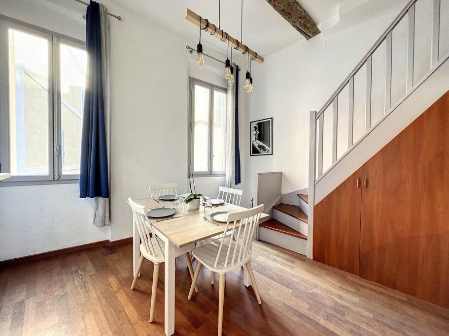 Charming Mezzanine - Historic District - Les Freres De La Loc' Apartment Marseille