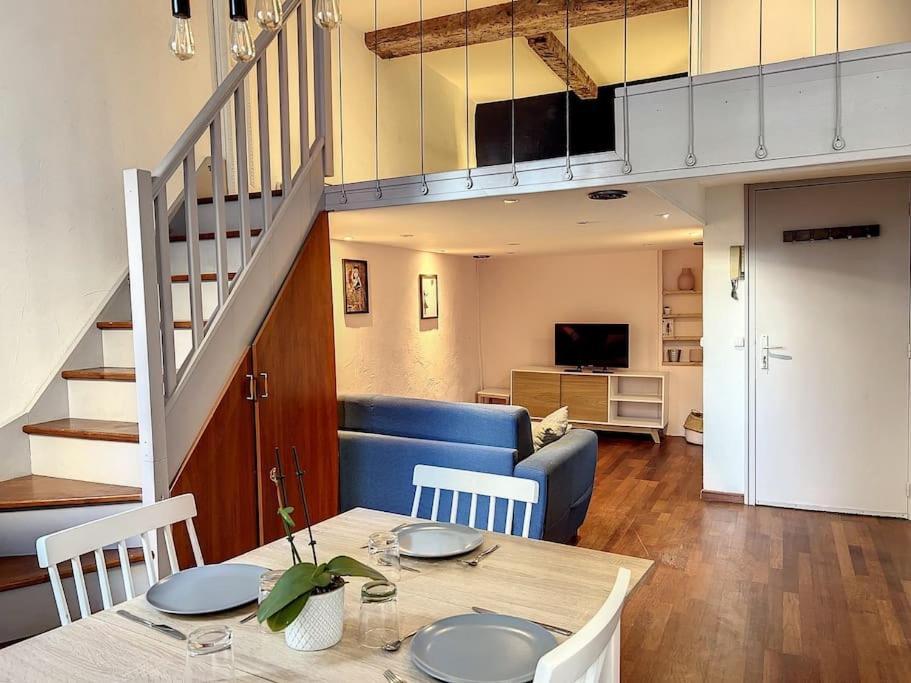 Charming Mezzanine - Historic District - Les Freres De La Loc' Appartement