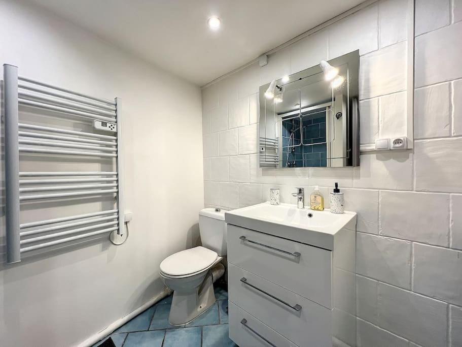 Charming Mezzanine - Historic District - Les Freres De La Loc' Apartment Marseille